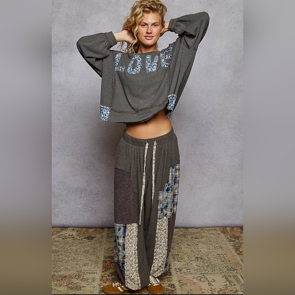 #836 POL Love Letter Patched Top - Picture 6 of 6